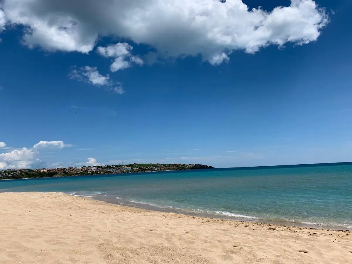 One Bedroom Apartment With Sea View In Complex Gl On Kavatsi Beach Sozopol